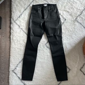 Good American Good Legs jeans